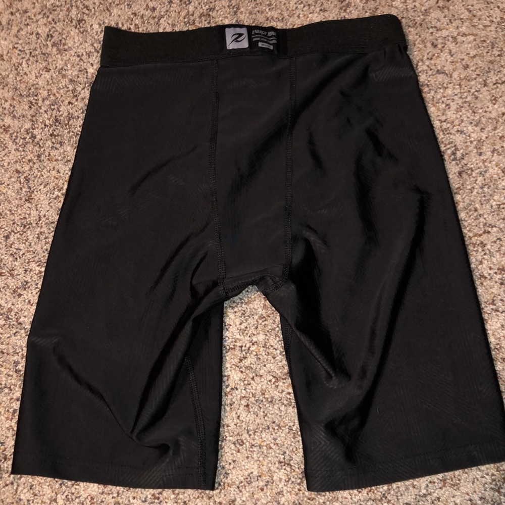 Compression shorts - Picture 2 of 3